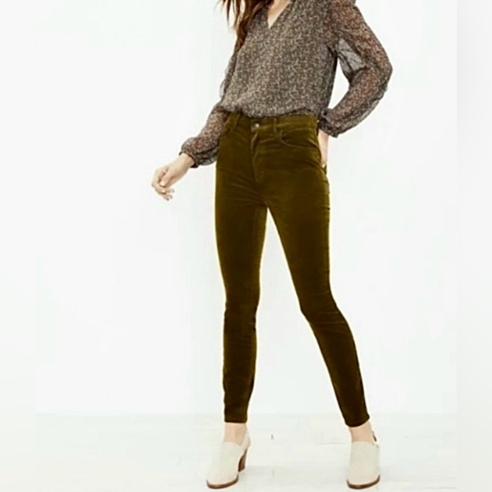 LOFT Skinny High Rise Regular Fit Olive Green
Corduroy Pants Size 30